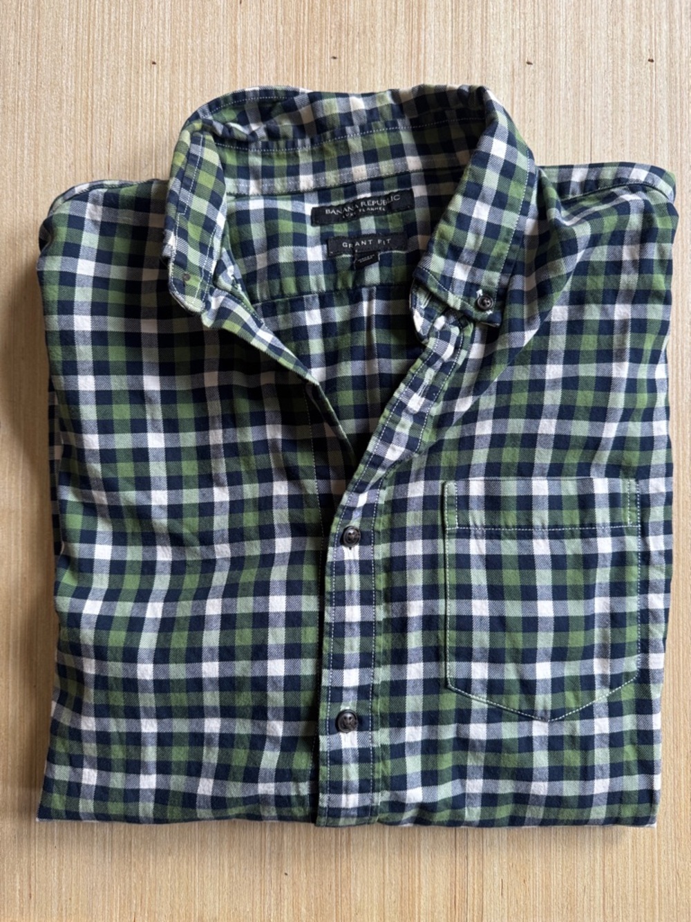 Banana Republic Green Navy and White Check Button-Down Shirt